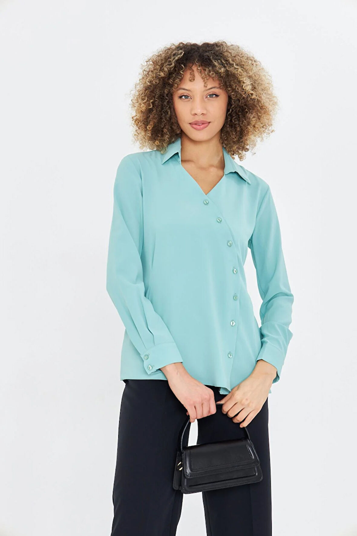  Asimetrik Pile Detay Gömlek Mint Yeşili