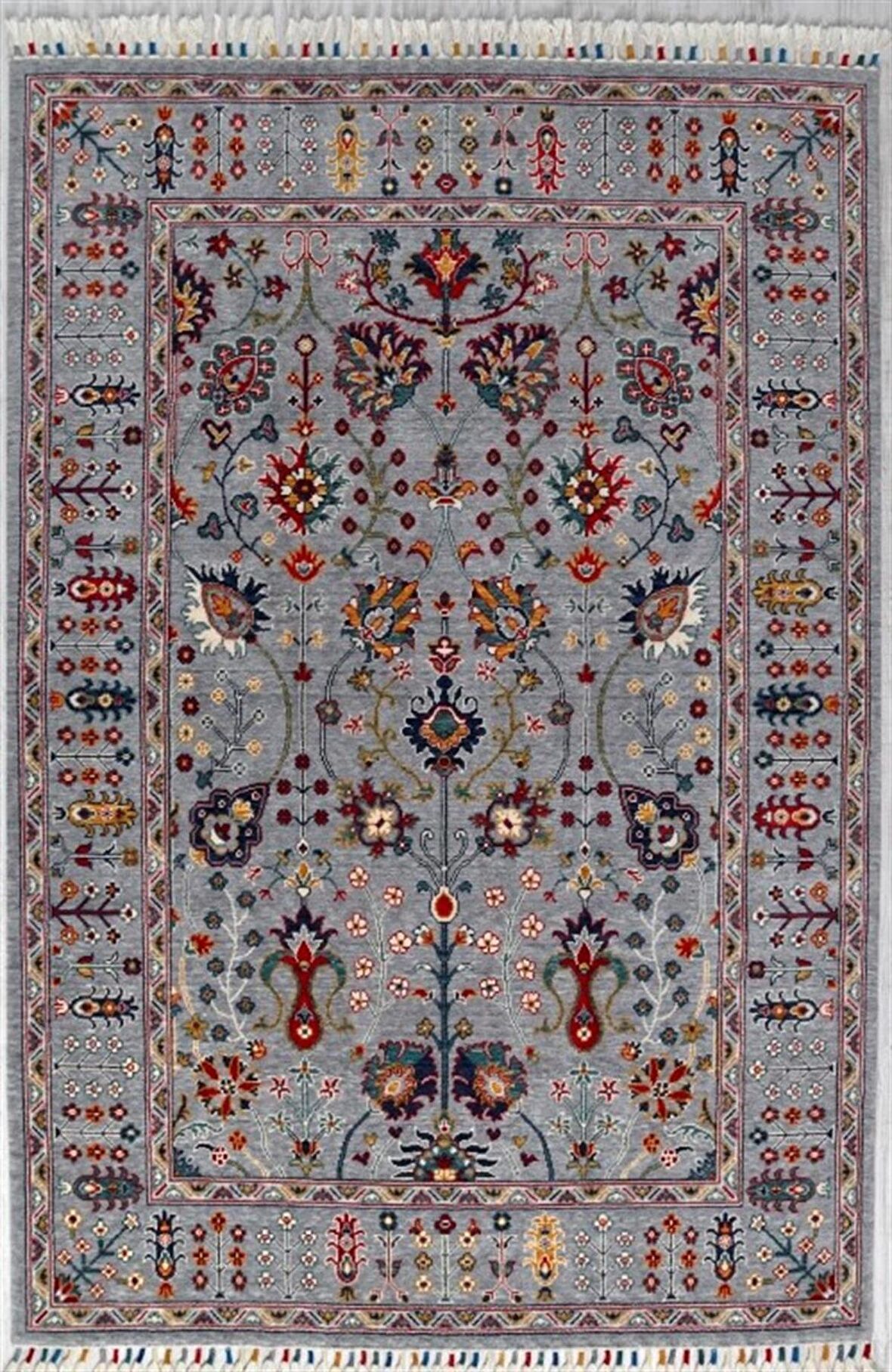 Çam Halı Sultani 805 Gri Yün ve Bambu ile Özel Tezgahlarda Üretilen Otantik Desenli El Emeği Modern Uşak Halısı