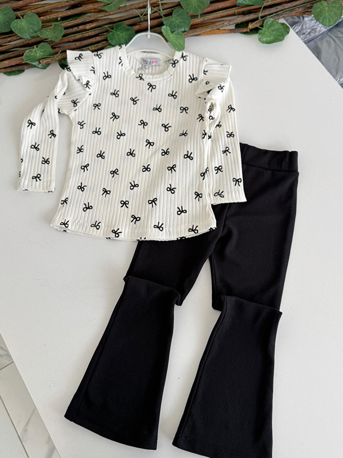 Omuz Fırfırlı Fitilli  İspanyol Paça Leopar Kız İkili Takım