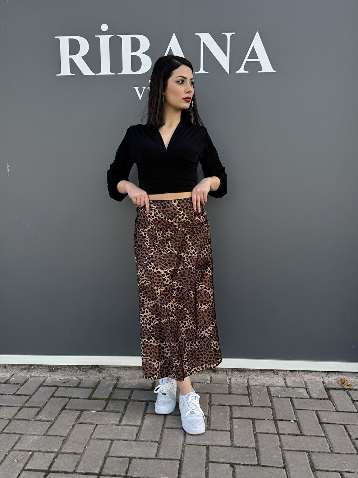 Desenli Saten Etek 8031