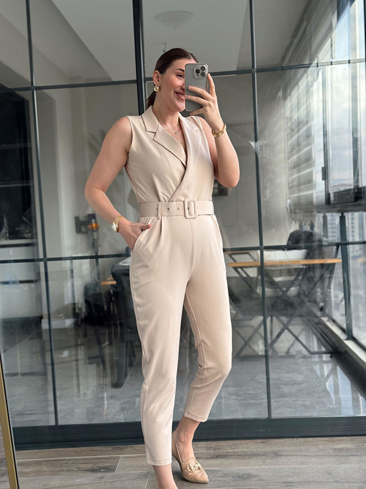 Kruvaze Yaka Kemerli Kadın Tulum