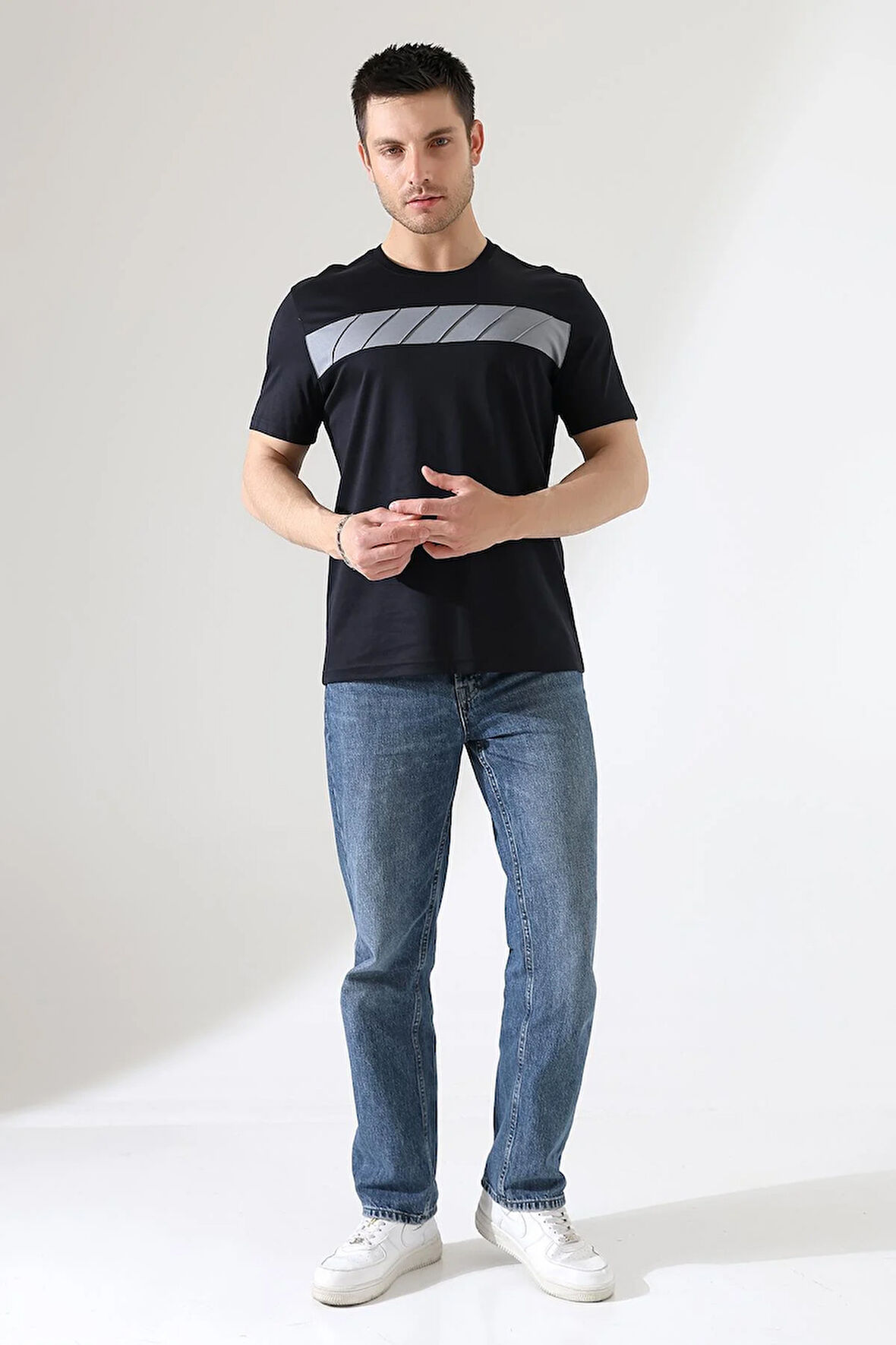 Erkek İki Renk Parçalı Bisiklet Yaka T-Shirt - Pamuklu Tişört