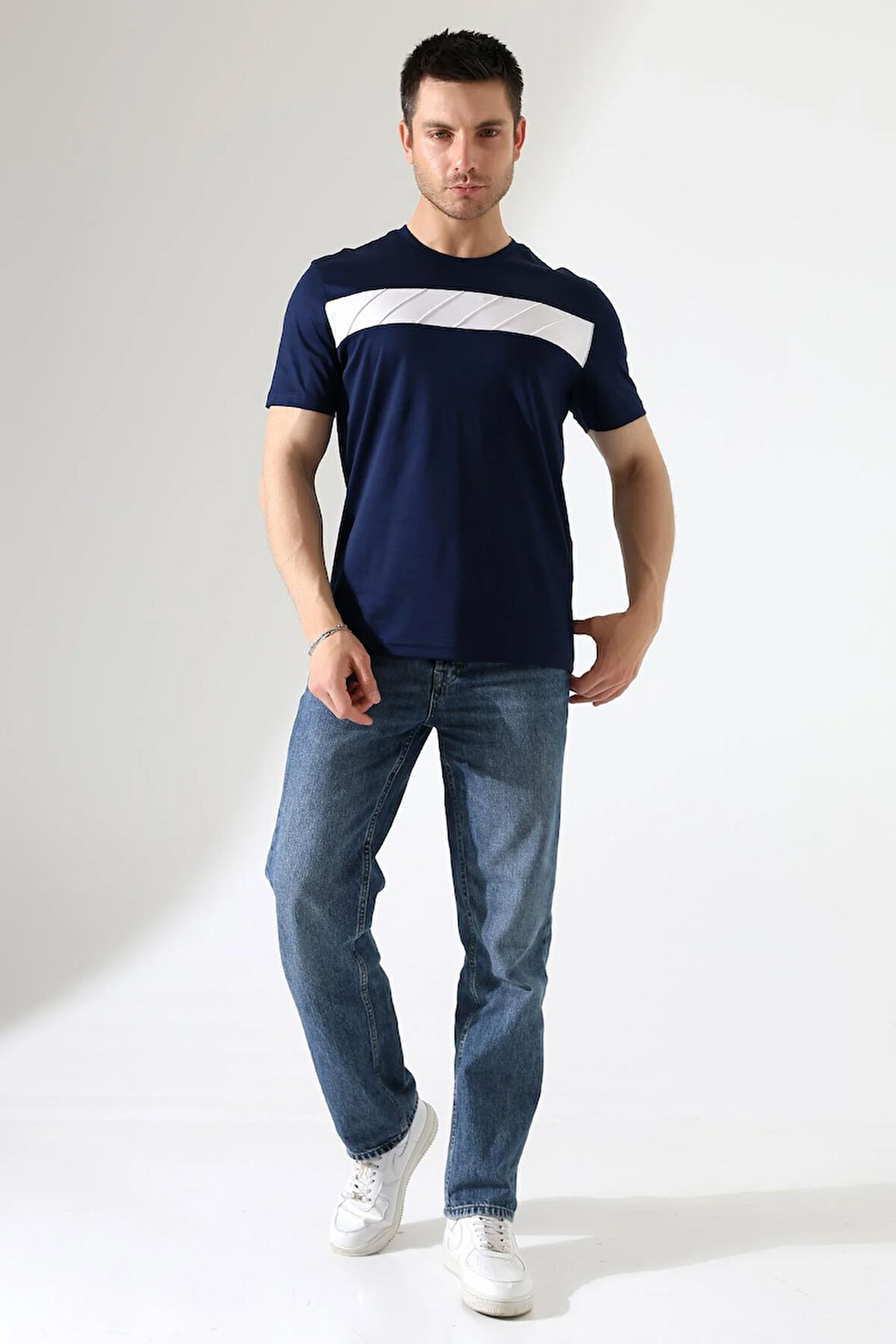 Erkek İki Renk Parçalı Bisiklet Yaka T-Shirt - Pamuklu Tişört