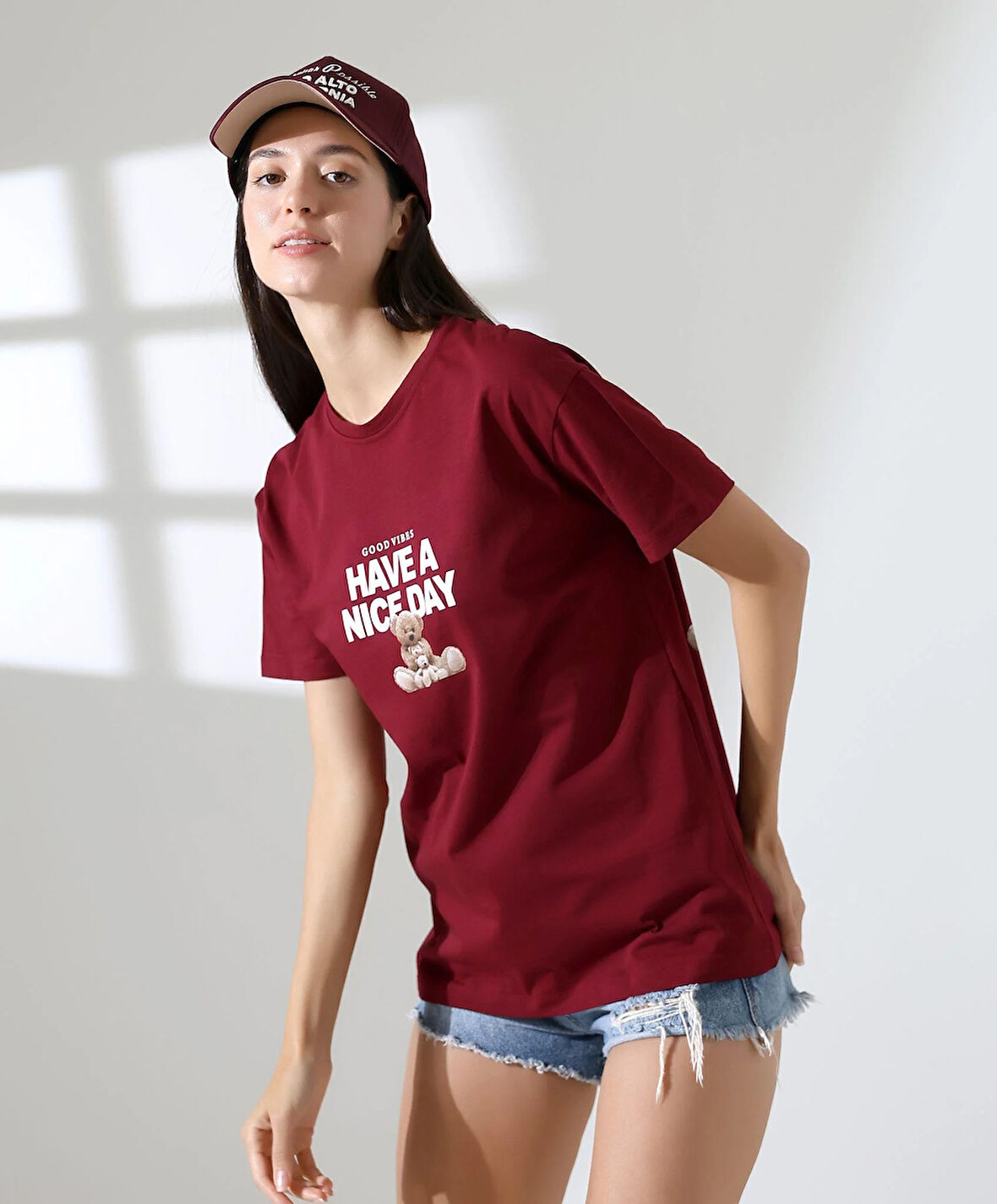 Kadın Ön Ve arka Ayıcık baskılı Bisiklet Yaka t-shirt