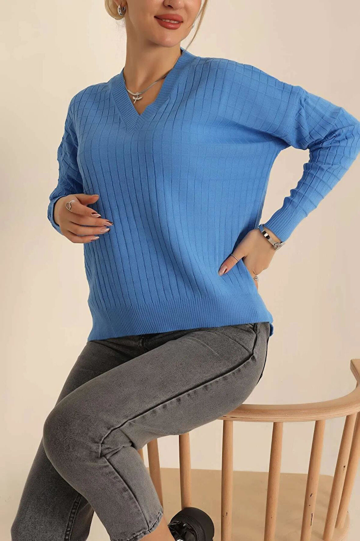 Kadın V Yaka Oversize Basic Kare Desenli Fitilli  Triko Kazak - 6542