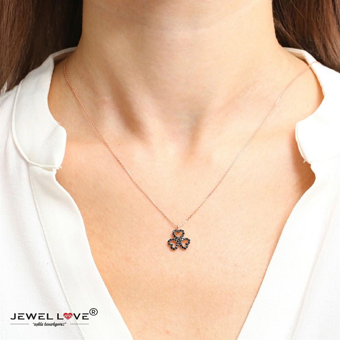 PIRLANTA MONTÜR TASARIM ONİKS TAS ROSE GOLD ÜÇLÜ KALP KOLYE