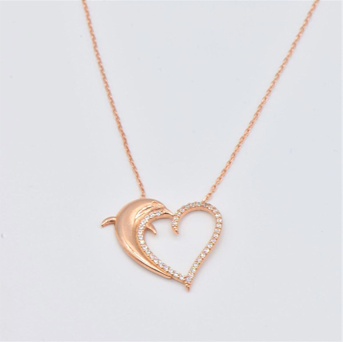 Pırlanta Montür Tasarım Rose Gold Çırpınan Kalp Gümüş Kolye 