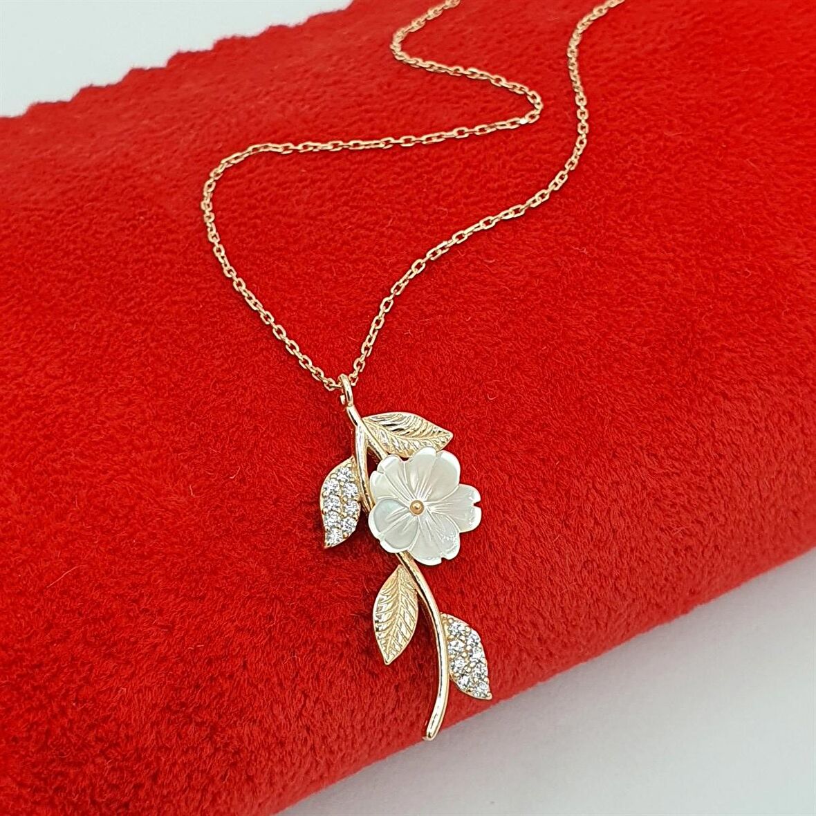 MANOLYA ÇİÇEĞİ SEDEFLİ JEWEL FLOWERS ROSE GÜMÜŞ KOLYE