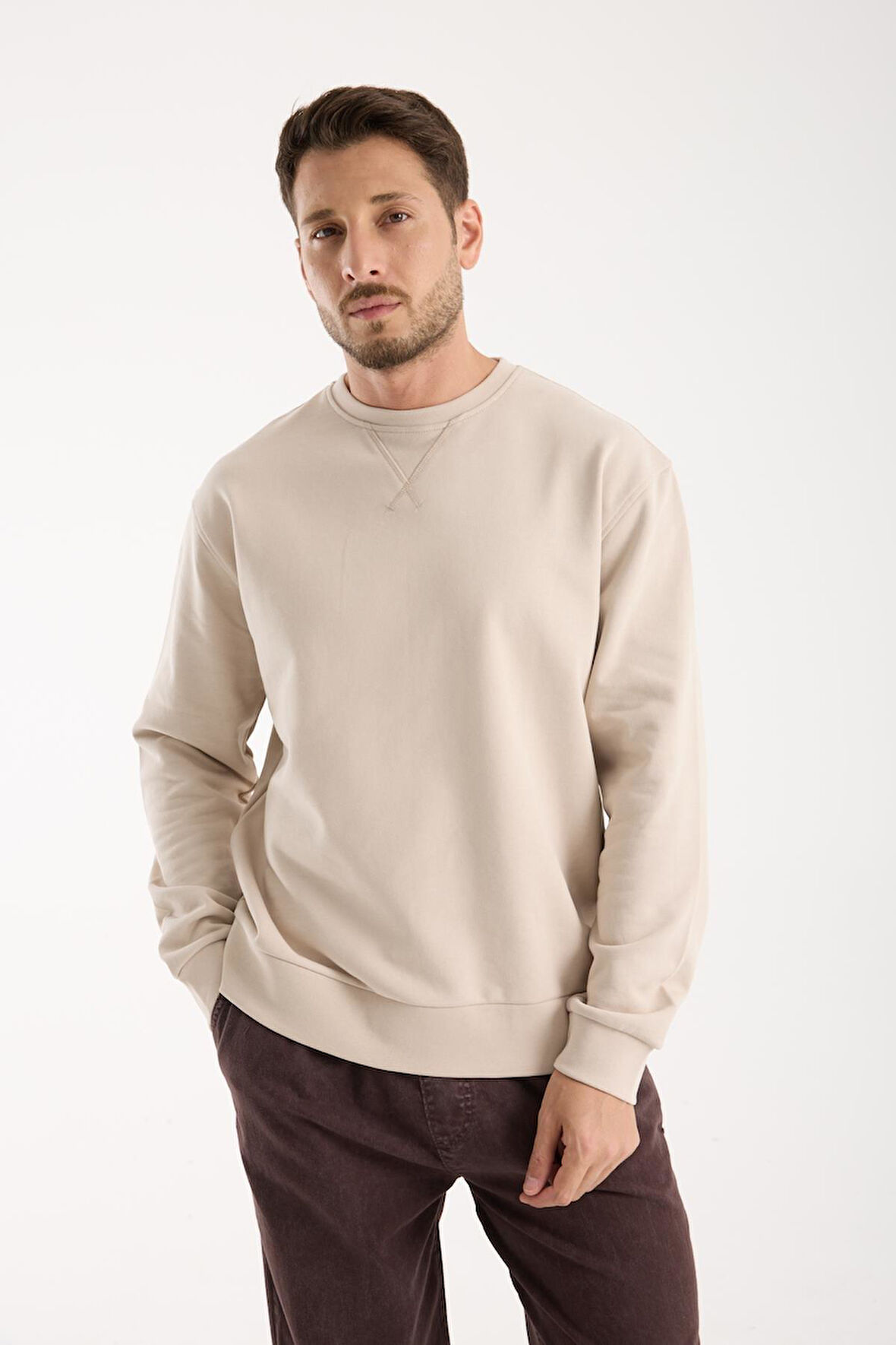 %100 Pamuk Relaxed Fit Bisiklet Yaka Sweatshirt - Günlük Kullanım İçin İdeal