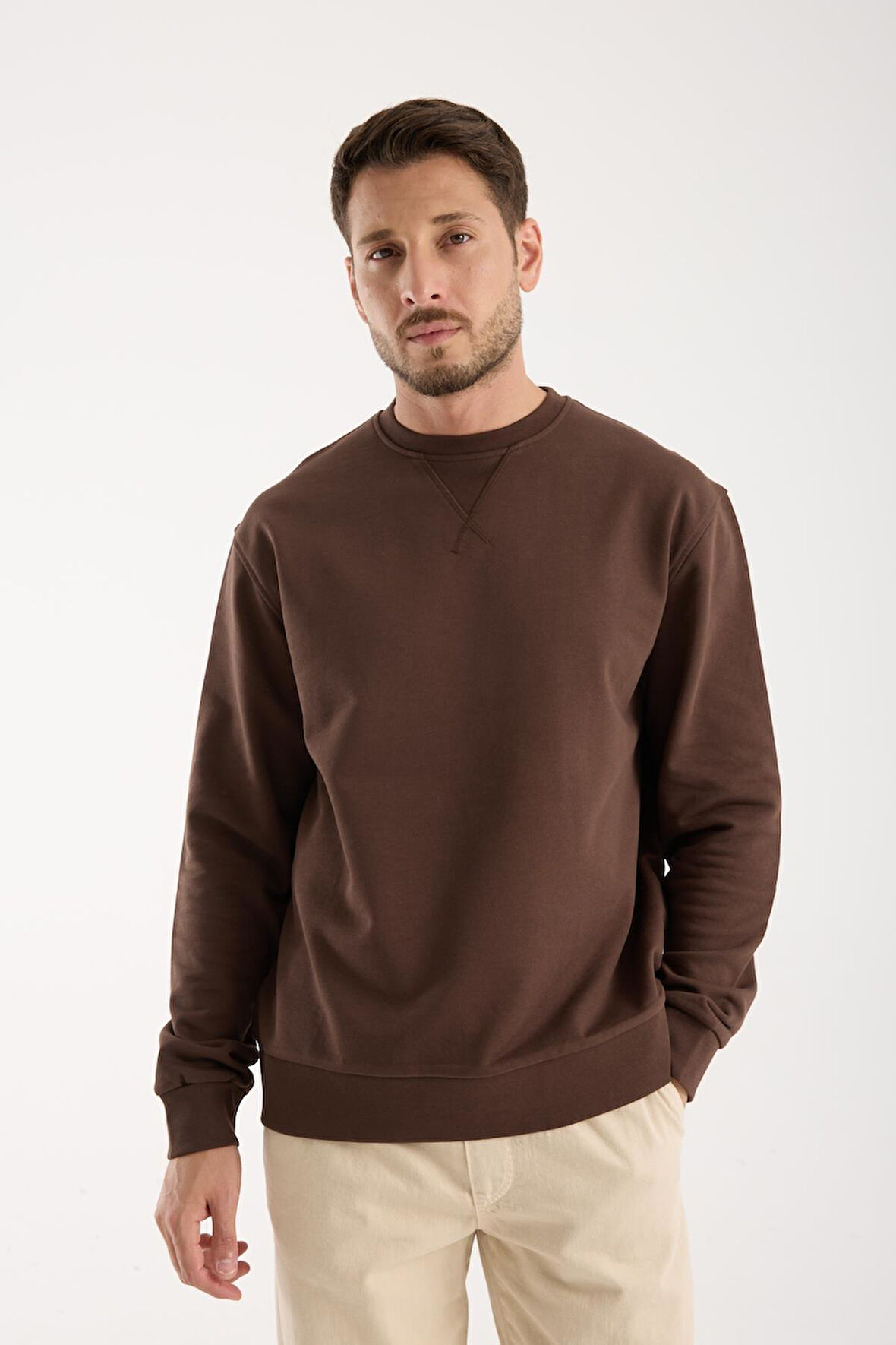%100 Pamuk Relaxed Fit Bisiklet Yaka Sweatshirt - Günlük Kullanım İçin İdeal