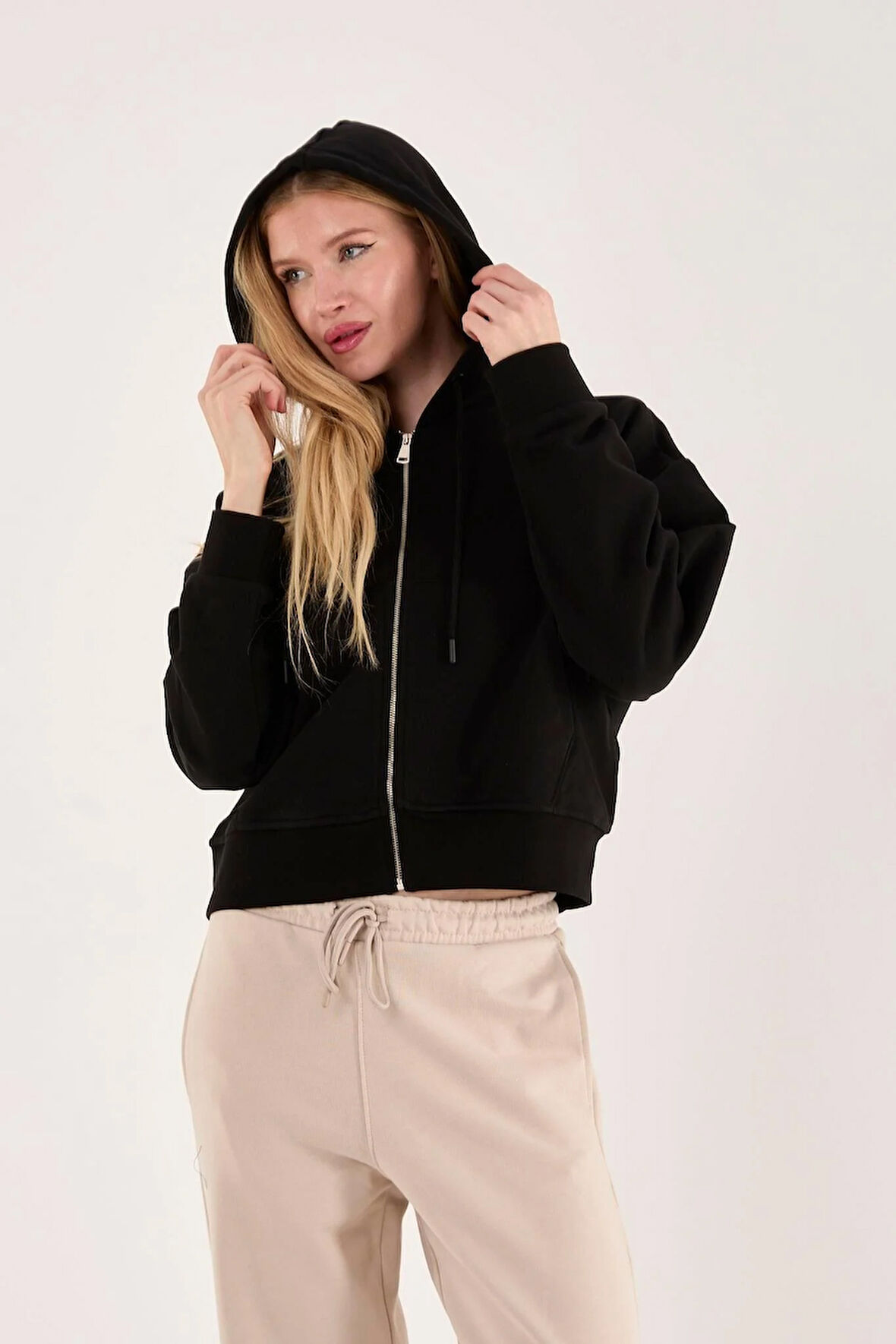 %100 Pamuk Kapüşonlu Fermuarlı Kadın Sweatshirt