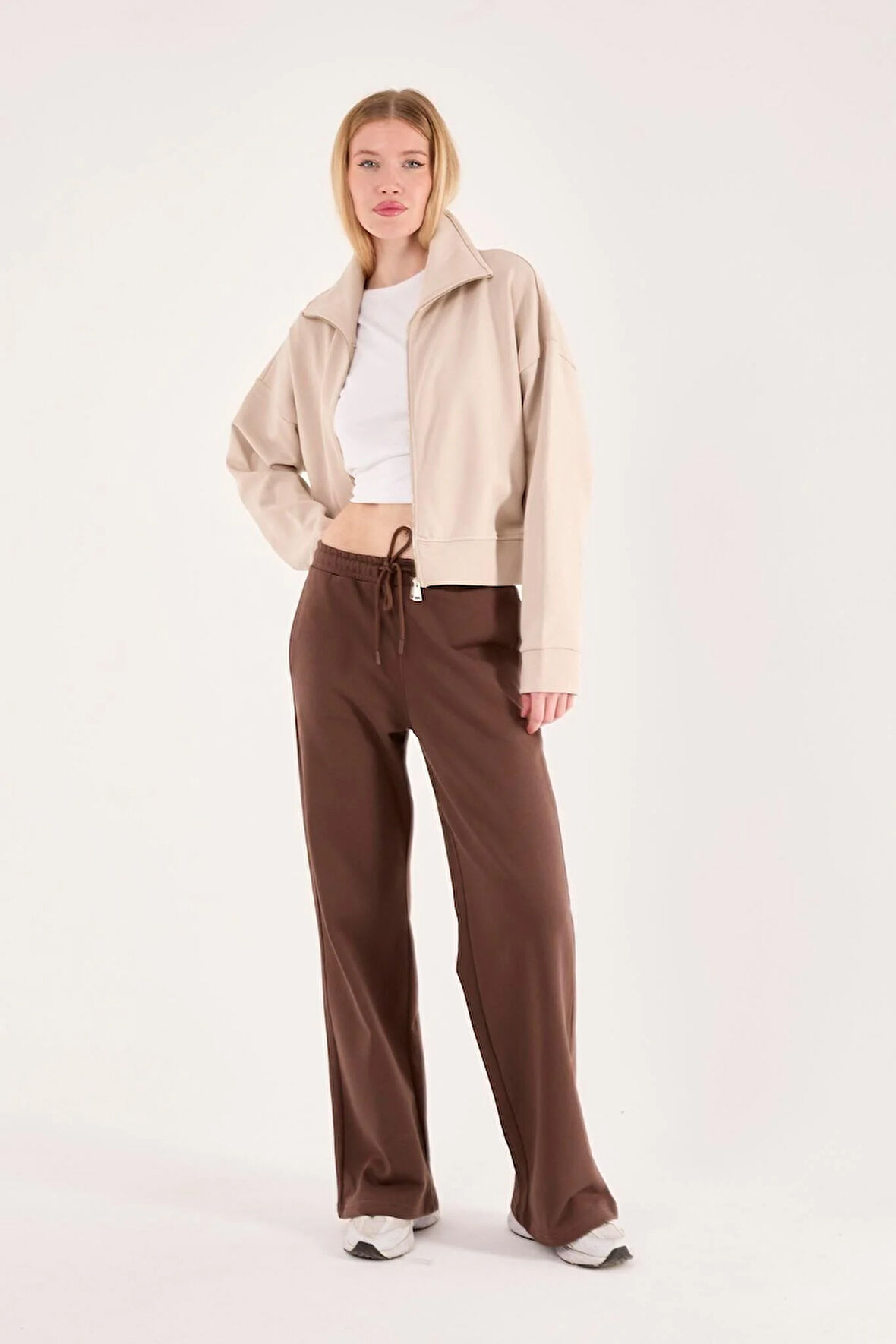 %100 Pamuk Fermuarlı Yüksek Yakalı Kadın Sweatshirt