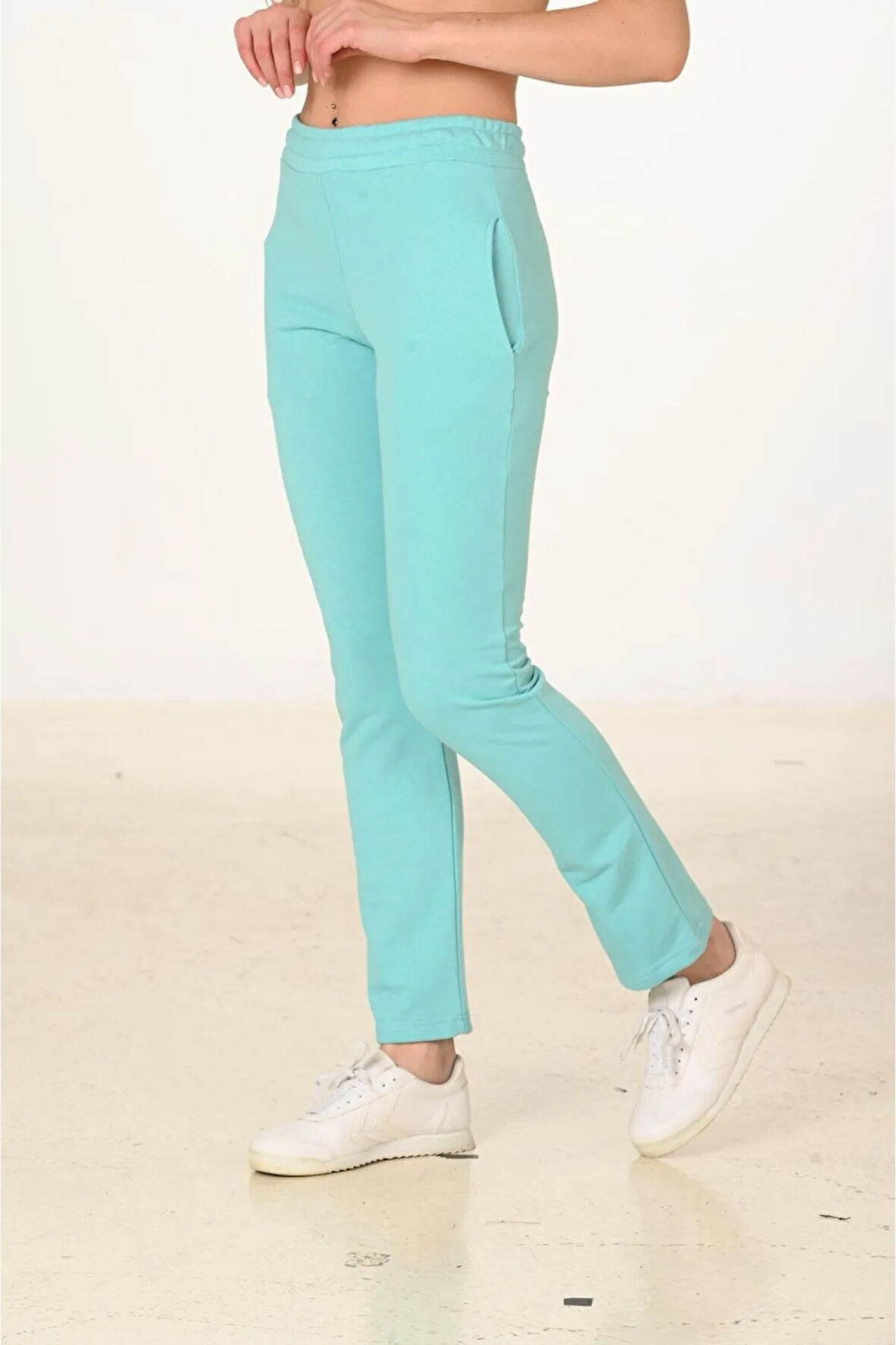 Kadın Pamuklu Slim Fit Eşofman Altı Turkuaz 5444-T