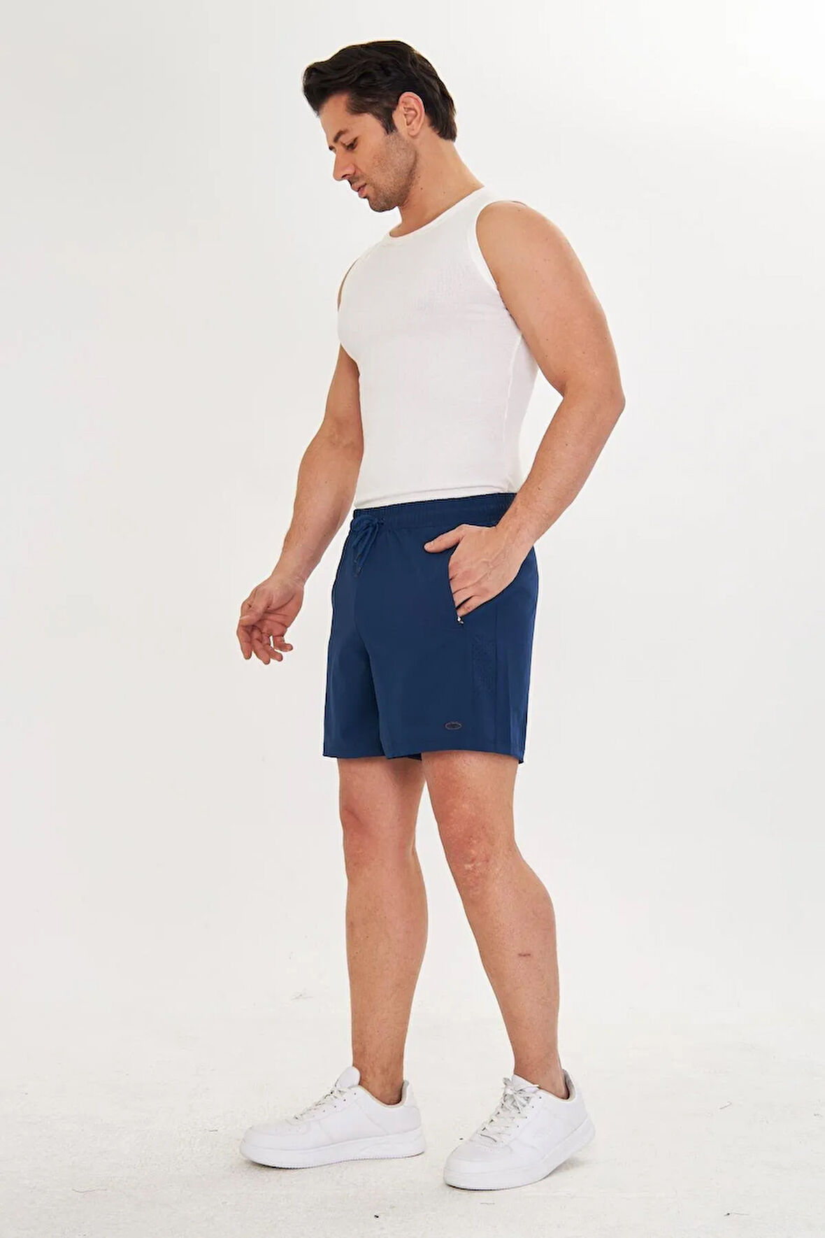 Erkek StretchFit İçi Astarlı Esnek Sporcu Şortu Siyah 2658-S
