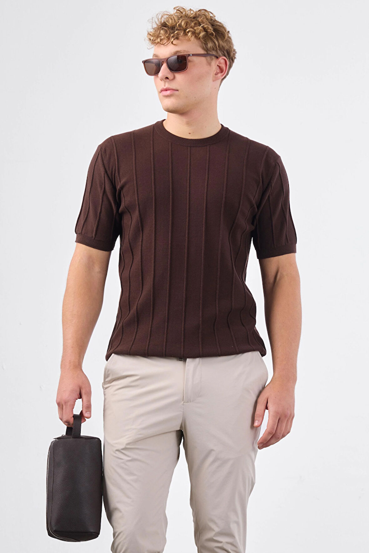 Kahve Çizgili Desen Kısa Kol Slim Fit Erkek Triko