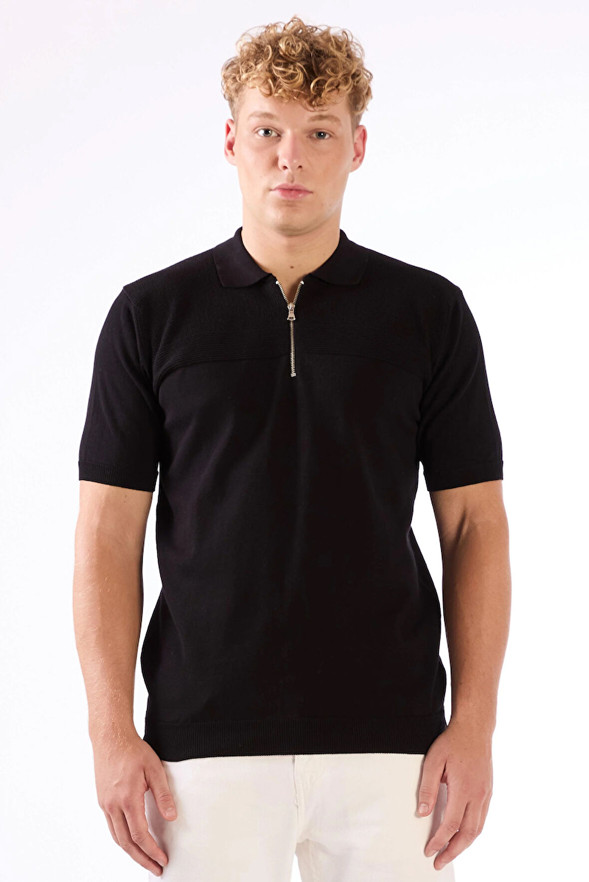 Siyah Fermuarlı Polo Yaka Kısa Kollu Örgü Slim Fit Erkek Triko