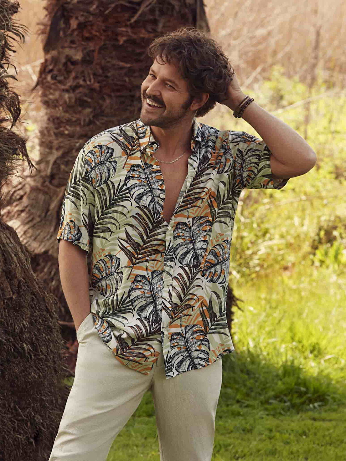 Dufy Haki Erkek Regular Fit Çiçek Desenli Düğmeli Yaka Kısa Kol Gömlek - 94930