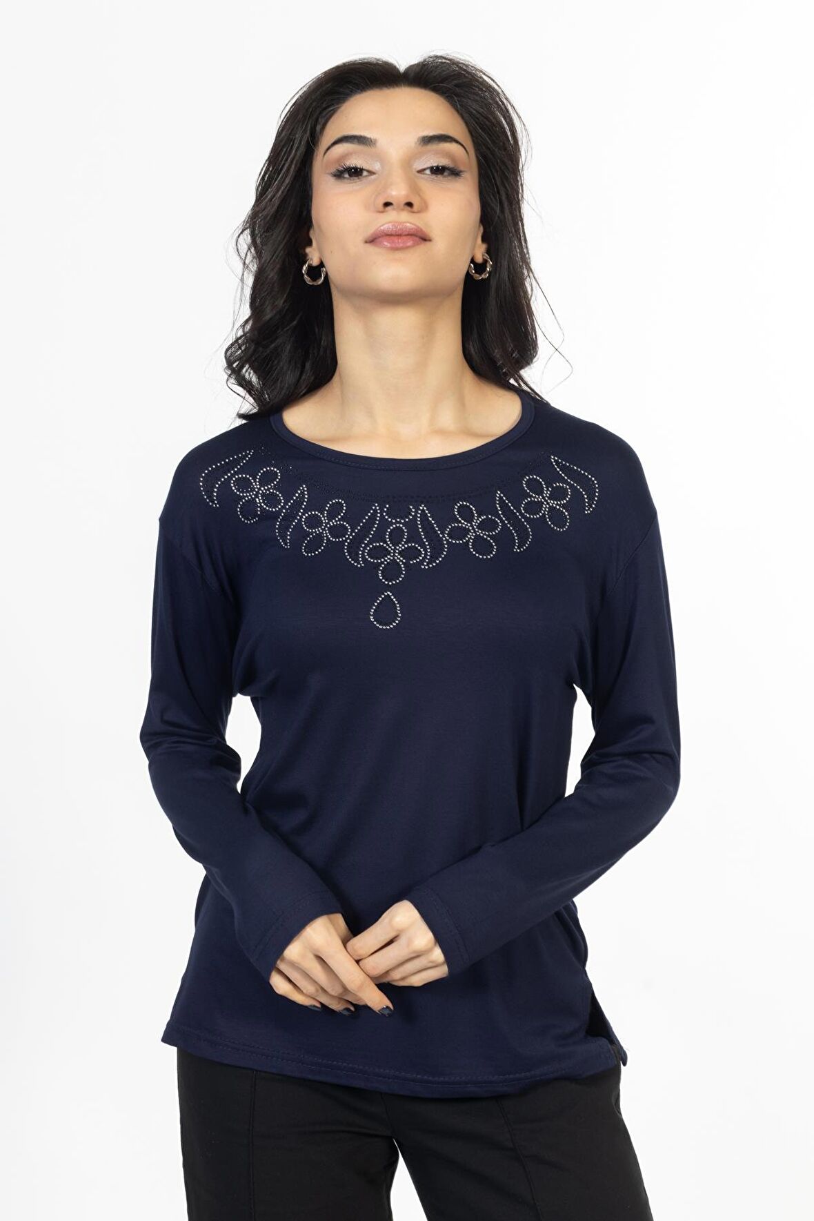 Yeni Model Taş İşlemeli Yuvarlak Yaka Likralı Anne Penye Bluz 6435