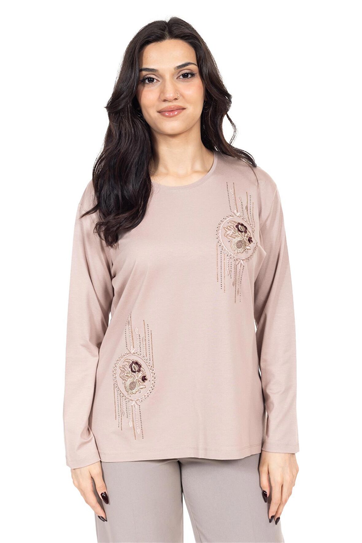 Yeni Sezon Kadın Orta Yaş ve Üzeri Viskoz Kanaviçe İşlemeli Lüks Anne Penye Bluz 24312