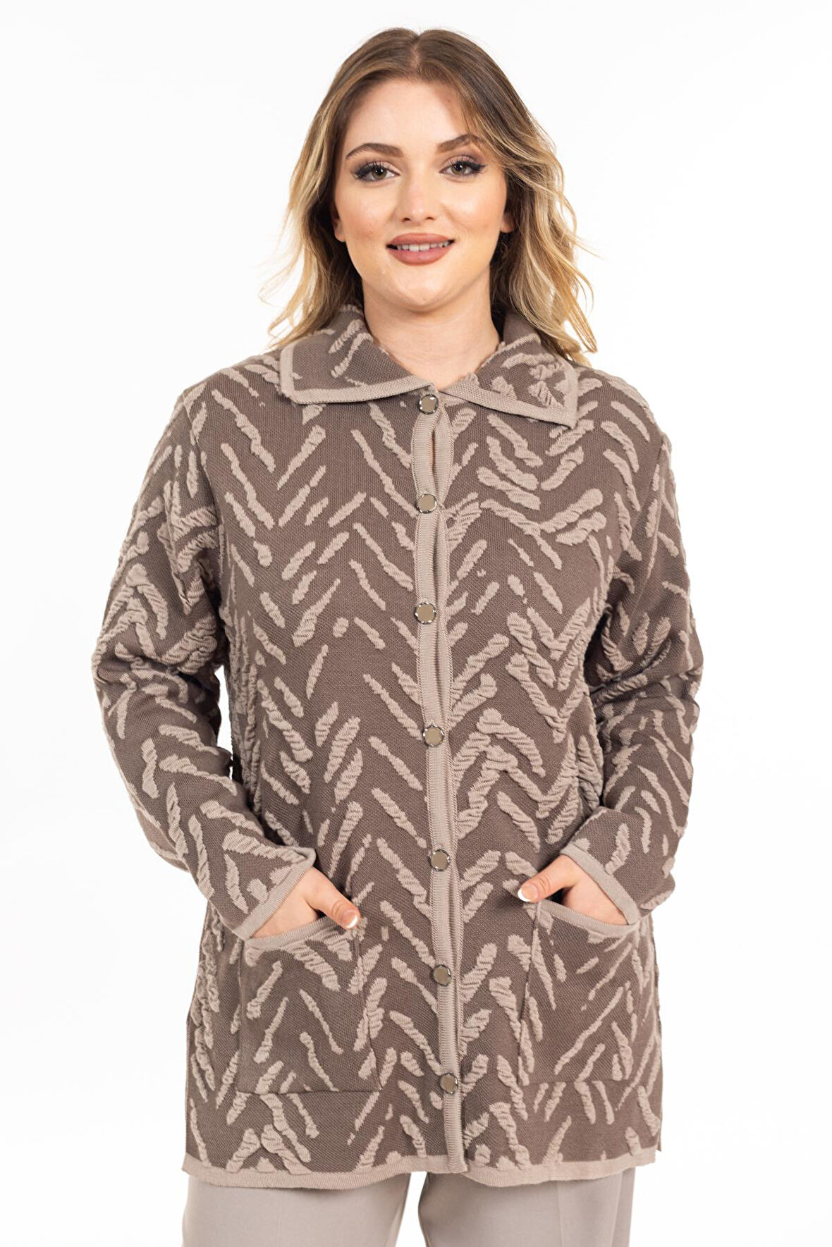 Yeni Sezon Kadın Triko Örgü Sıkı Dokuma Düğmeli Gömlek Yaka Anne Kışlık Hırka 32043-Vizon