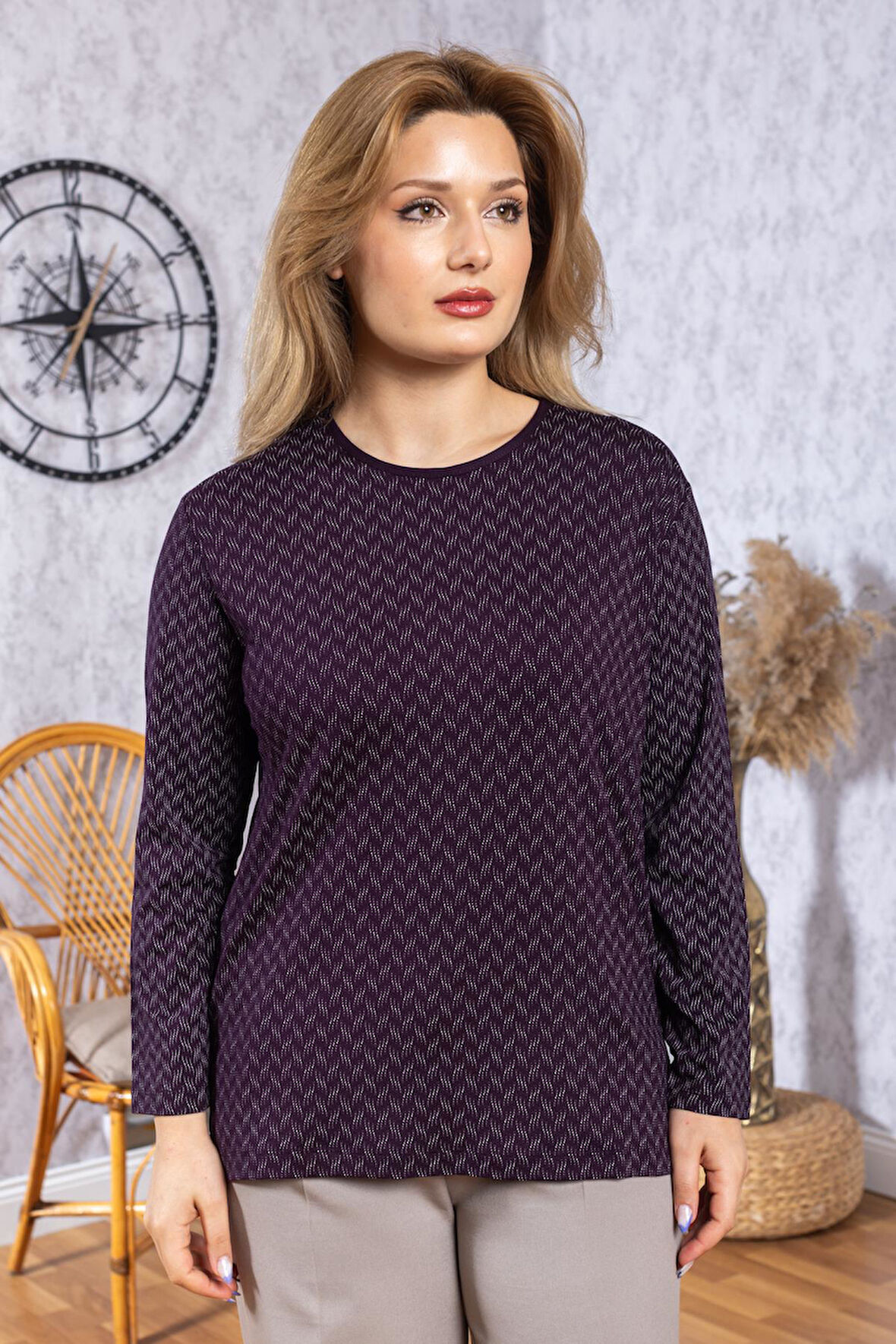 Kadın Yeni Model Yüksek Kalite Yuvarlak Yaka Orta Yaş Anne Penye Bluz 6543