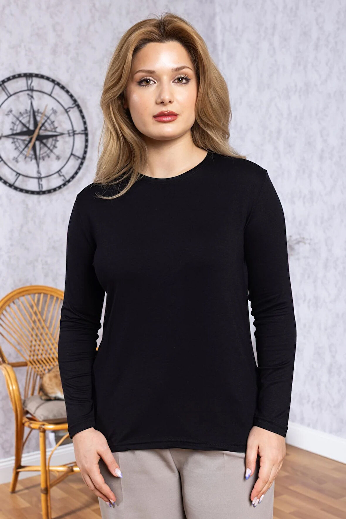 Kadın Badi Yuvarlak Yaka Sade Düz Body 6503