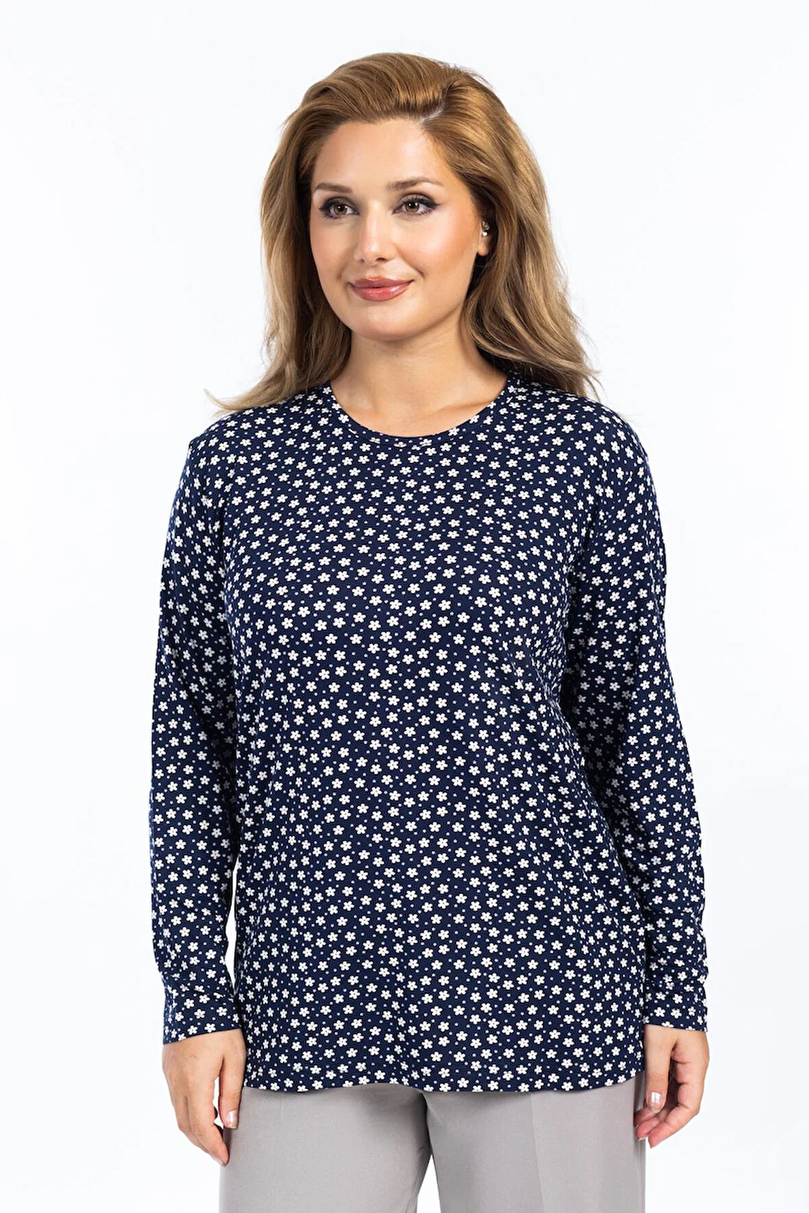 Kadın Yüksek Kalite Yuvarlak Yaka Çiçek Desenli Orta Yaş Anne Penye Bluz 6541