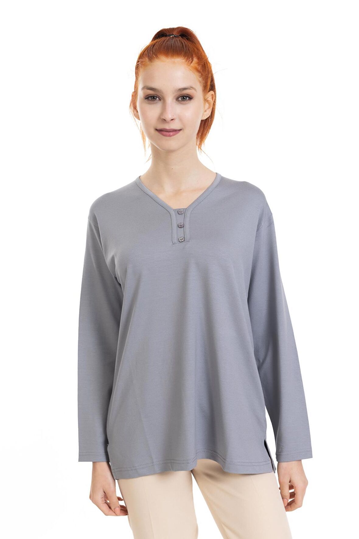 Kadın Orta Yaş ve Üzeri Dört Mevsim V Yaka Rahat Kalıp Likralı Viskoz Anne Penye Bluz 140