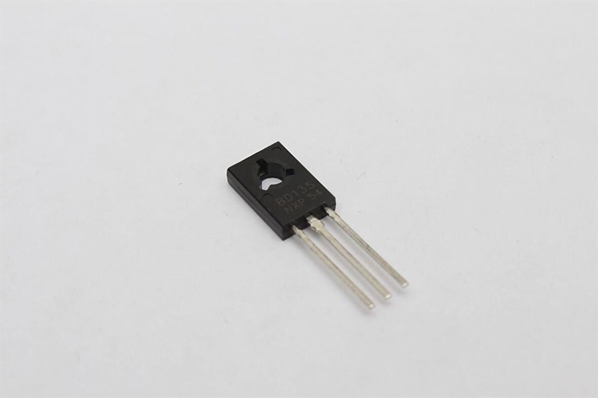 BD 135 TO-126 TRANSISTOR