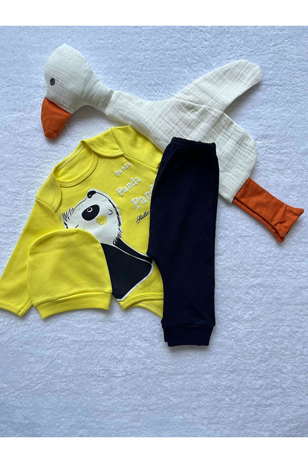 Sevimli Panda Desenli Şapkalı Unisex Bebek 3'lü Body Takım