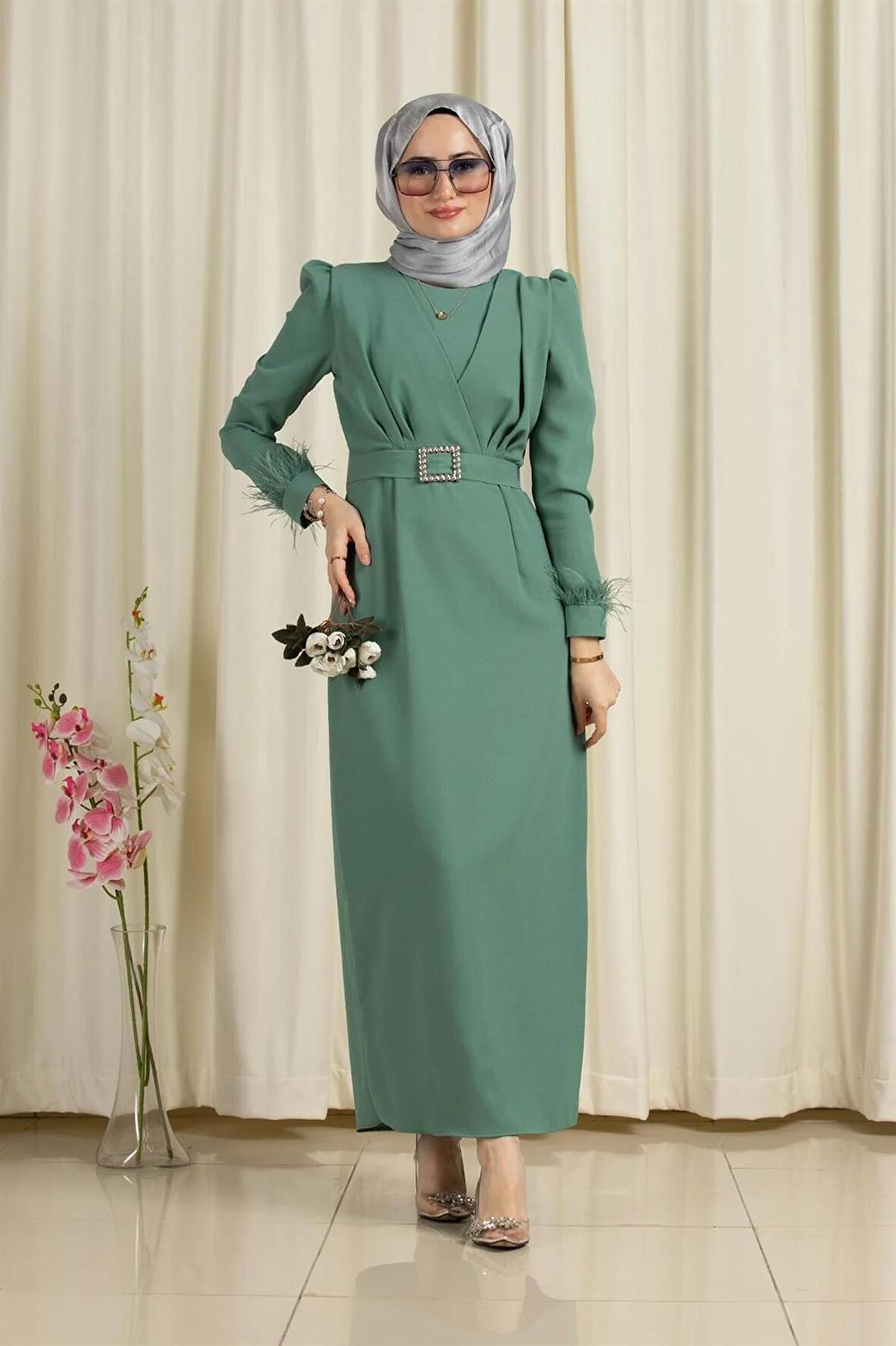 Venüs Kolu Tüy Detaylı Abiye-Mint Yeşili