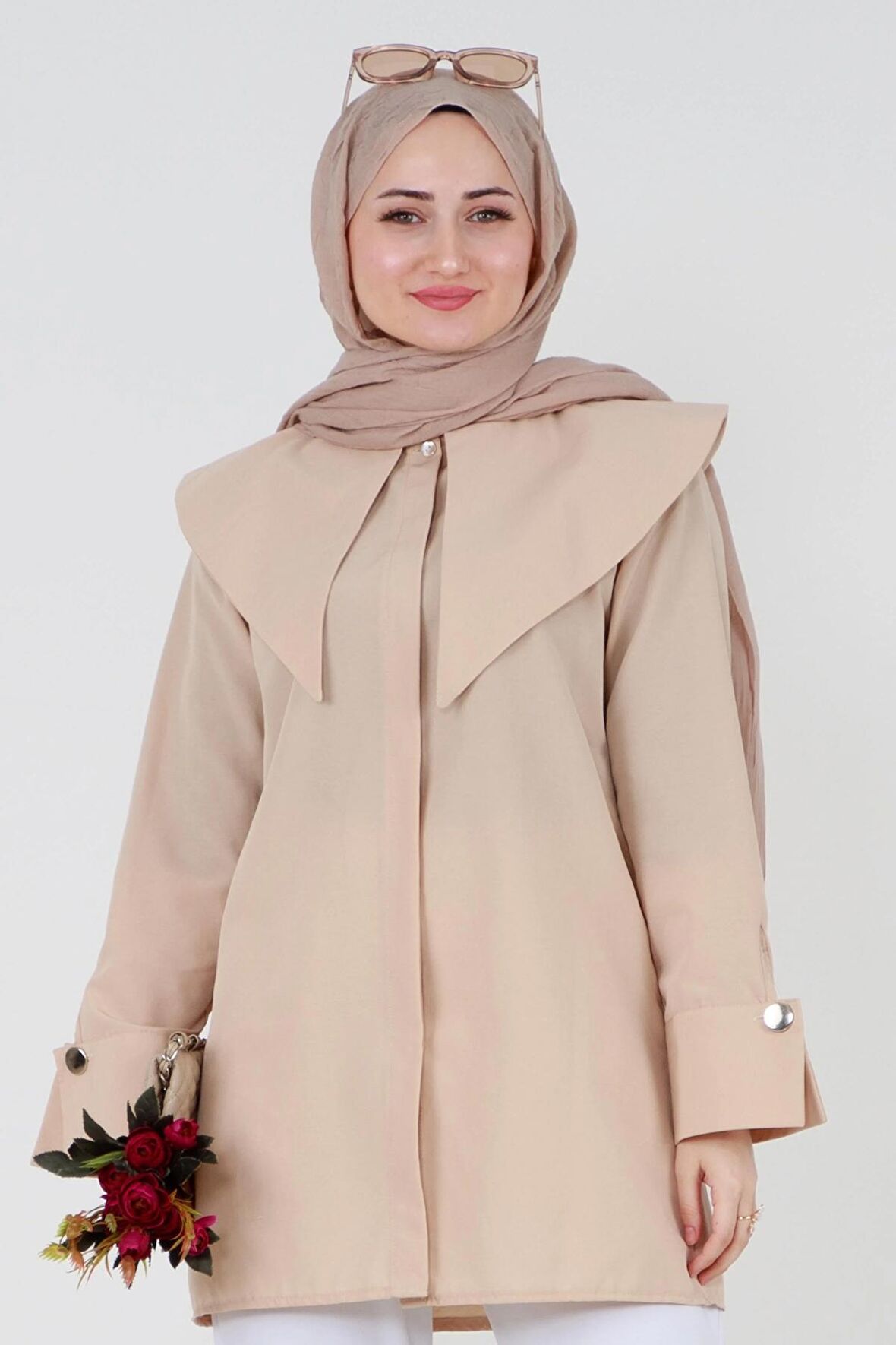 Büyük Yakalı Gömlek-Bej