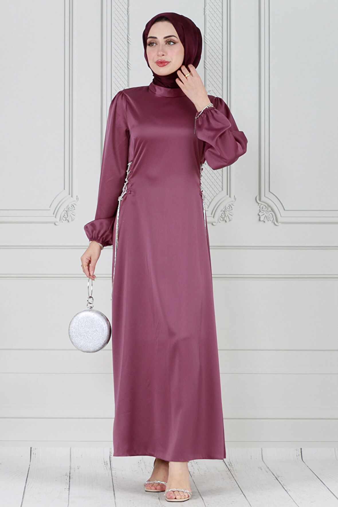 Bağcığı Taş Detaylı Saten Abiye-gülkurusu