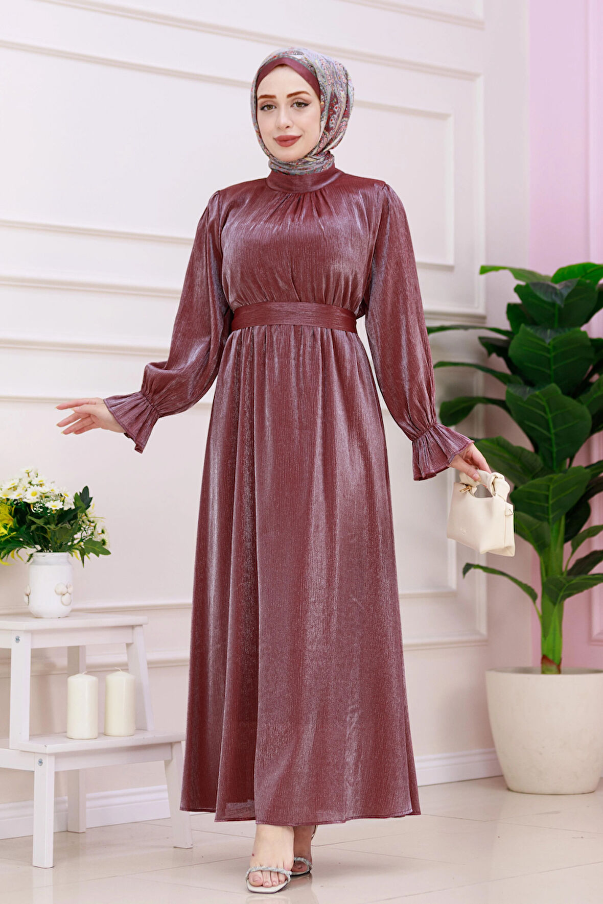 Kolu Volanlı Simli Alya Abiye-Bordo