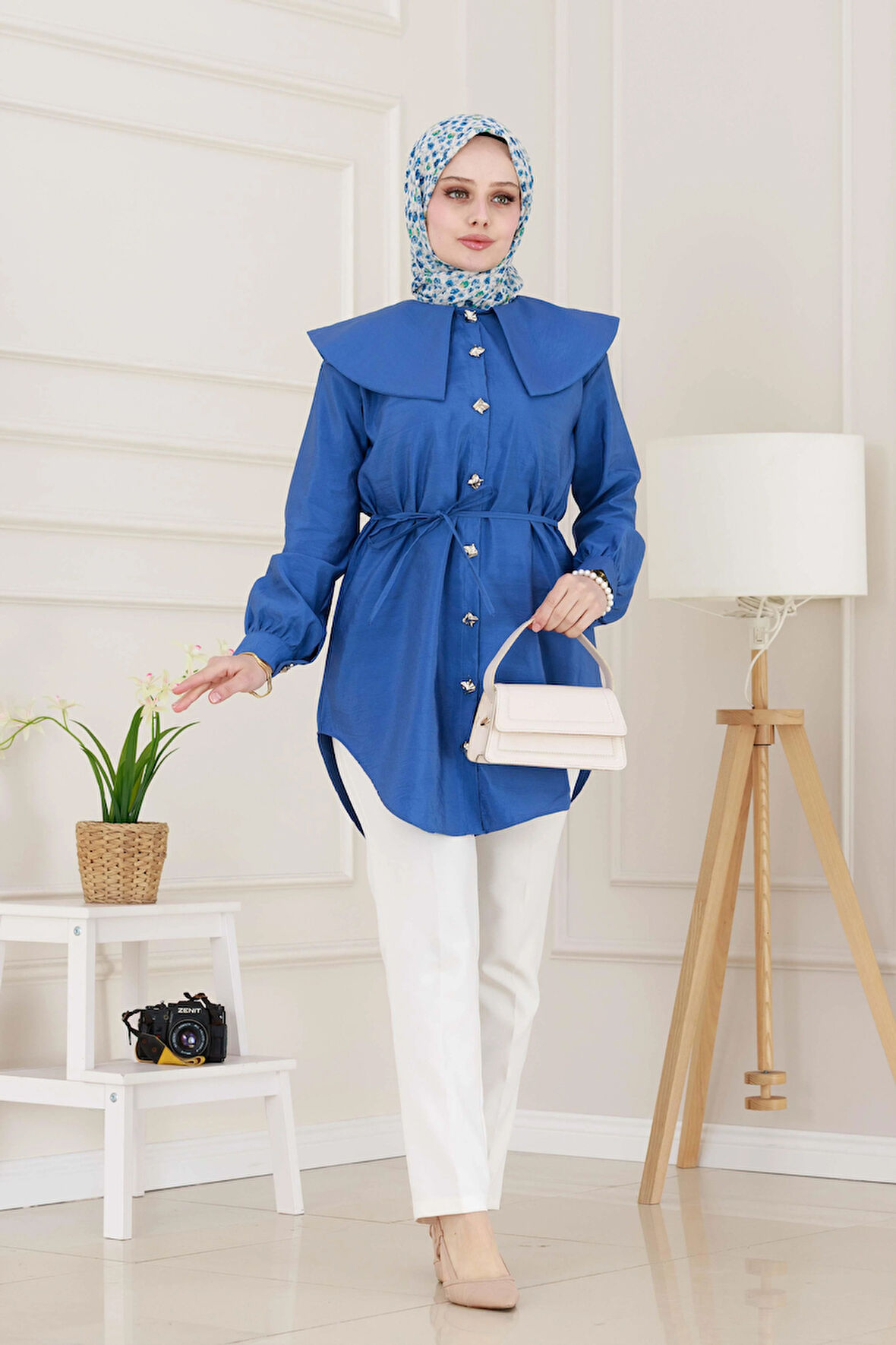 Beli Bağcık Detaylı Geniş Yaka Tunik-İndigo