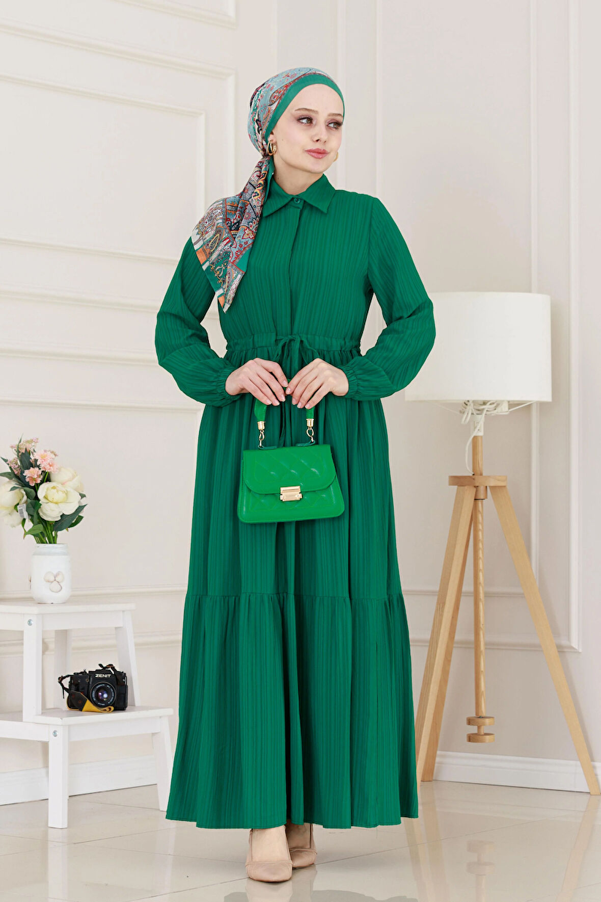 Gömlek Yaka Beli Tünelli Sare Elbise-Zümrüt Yeşili