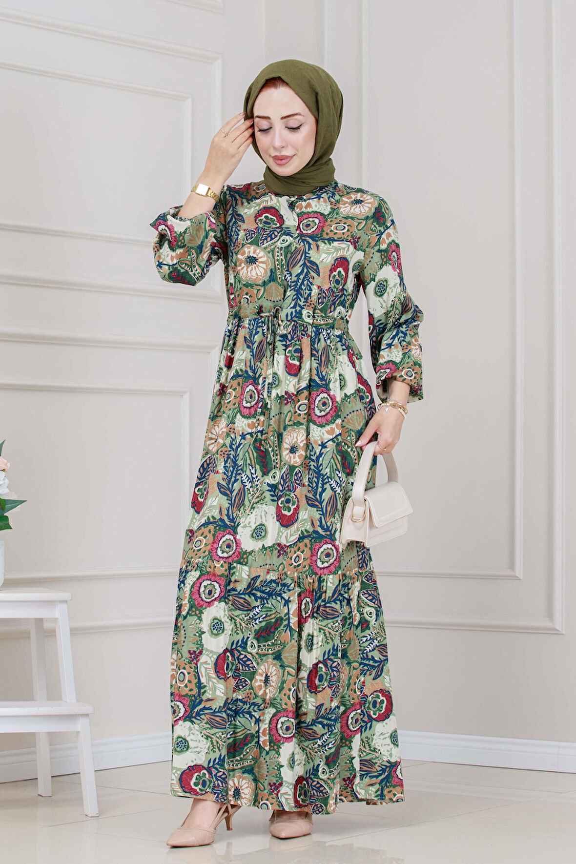 Beli Tünelli Çiçekli Viscon Elbise-Yeşil