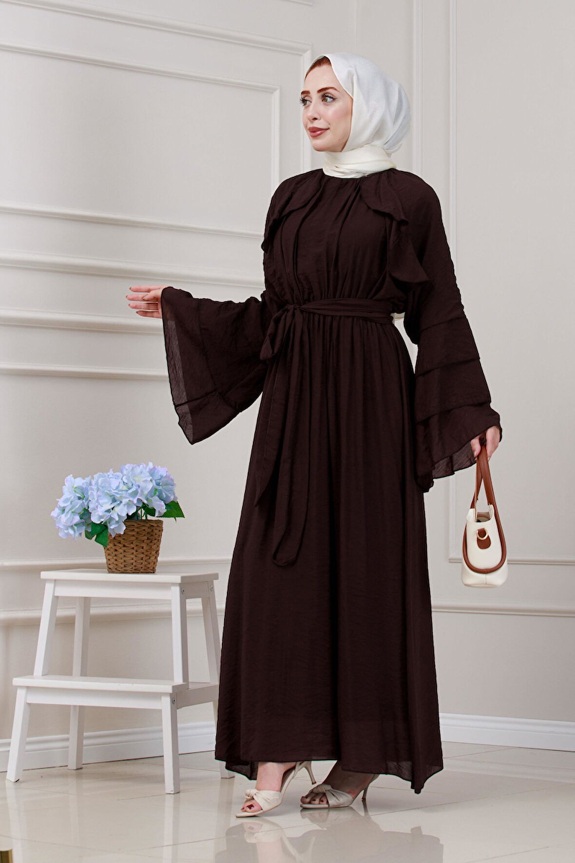 Fırfır Detaylı Lora Elbise-Kahverengi