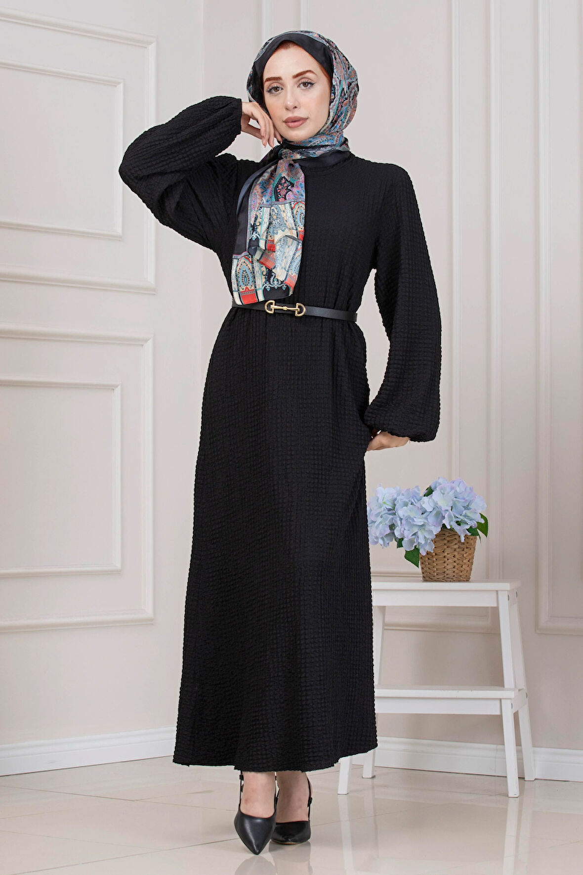 Yuvarlak Yaka Yağmur Elbise-Siyah