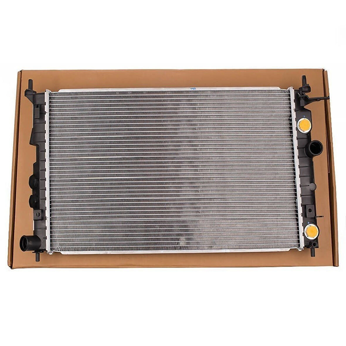 Opel Astra F 1.6 Benzinli Otomatik Motor Su Radyatörü Behr 