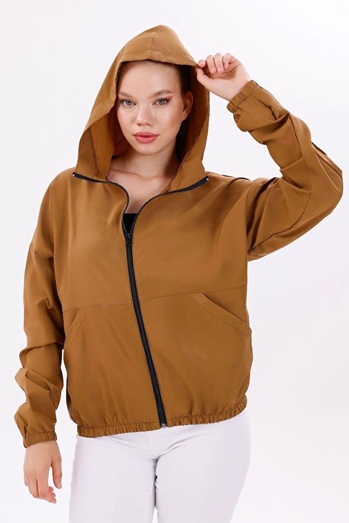 Kadın Kapüşonlu Su Ve Rüzgar Geçirmez Oversize Yağmurluk - Rüzgarlık