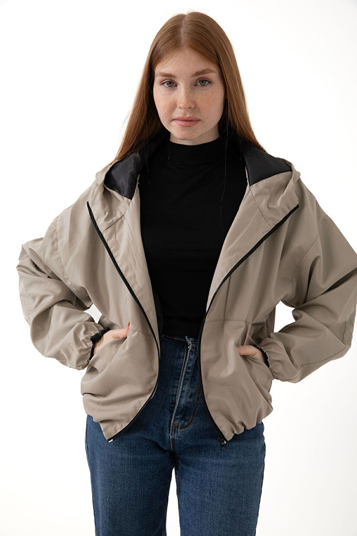 Spor Kadın Taba Kapüşonlu Su ve Rüzgar Geçirmez Cepli İçi Astarlı Oversize Mevsimlik Yağmurluk