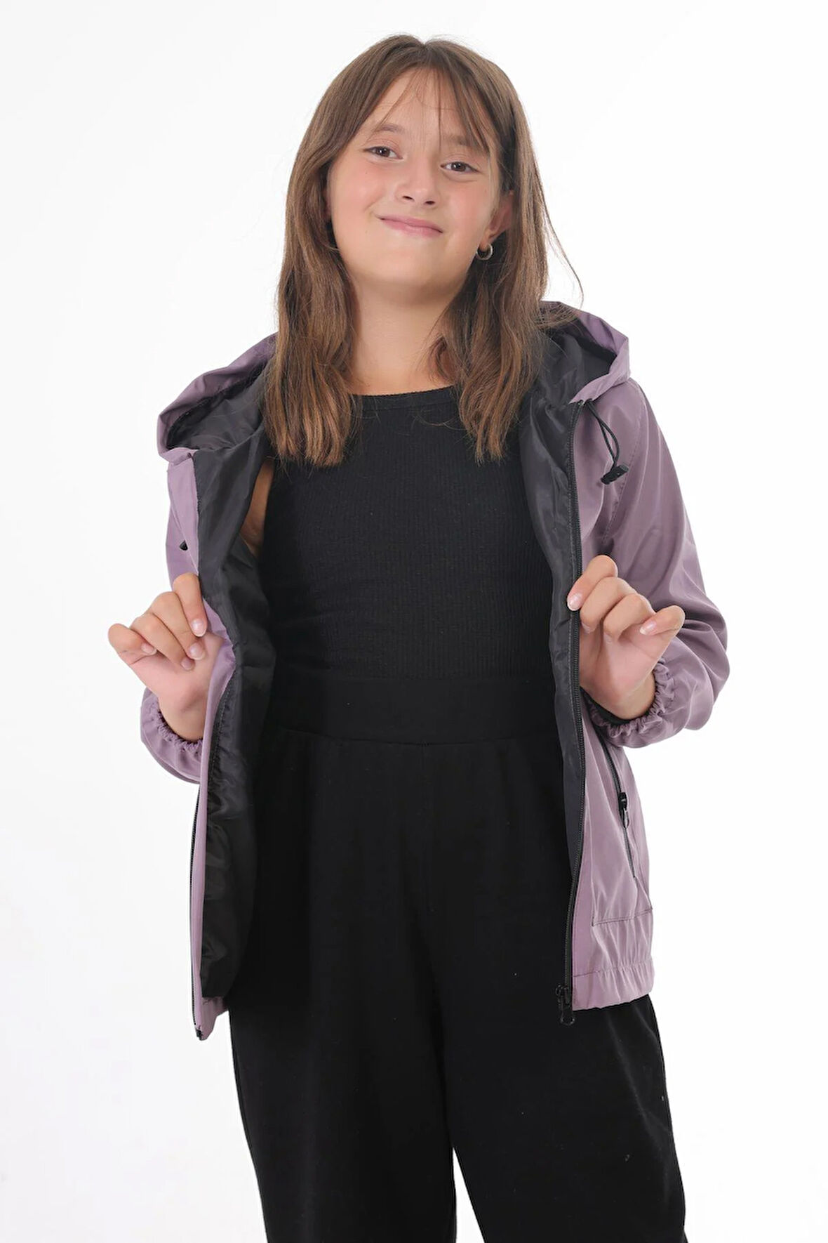 Spor Kız Çocuk Siyah İçi Astarlı Su ve Rüzgar Geçirmez Kapüşonlu Çift Fermuarlı Cepli Yağmurluk