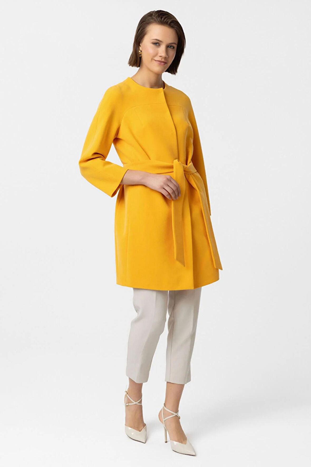 Sarı Xana Çıt Çıt Kapamalı Kemerli Truvakar Kol Kumaş Kaban