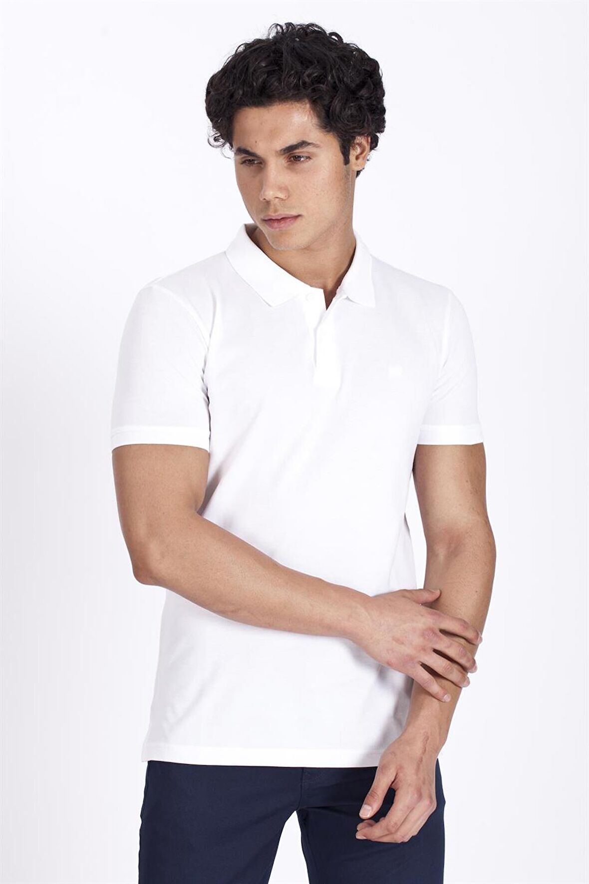 Erkek Beyaz Polo Yaka Cepsiz Slim Fit Dar Kesim %100 Pamuk Düz Tshirt 1055