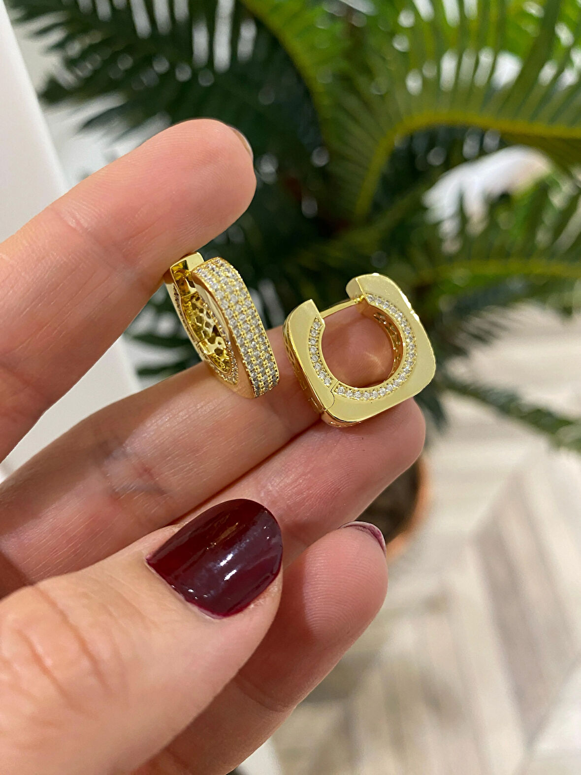 Kadın Gümüş İthal Gold Zirkon Taşlı Küpe