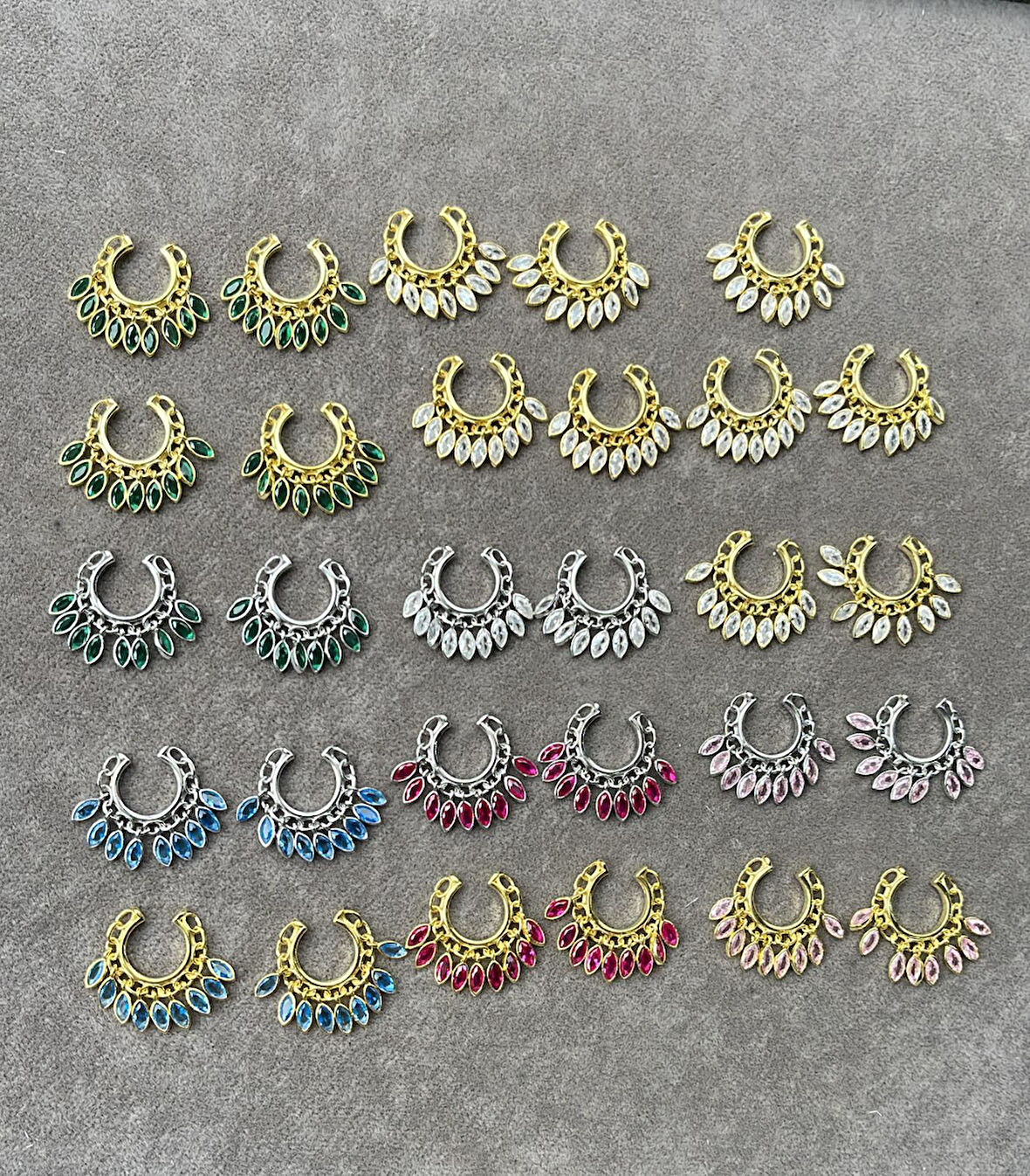 Kadın Gümüş Renkli Taşlı Cuff