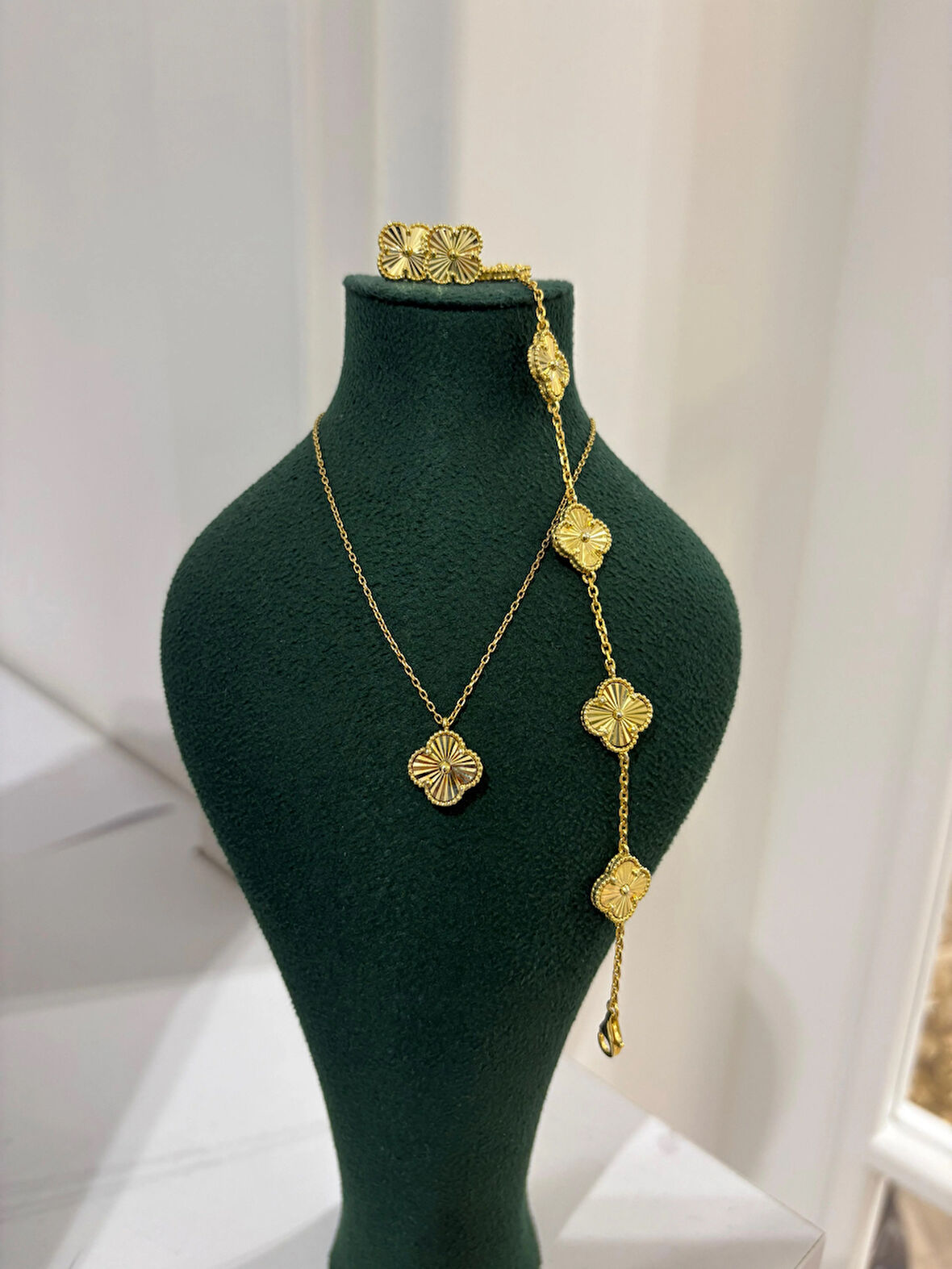 Kadın Gümüş Yonca Kolye Yonca Bileklik ve Küpe Seti