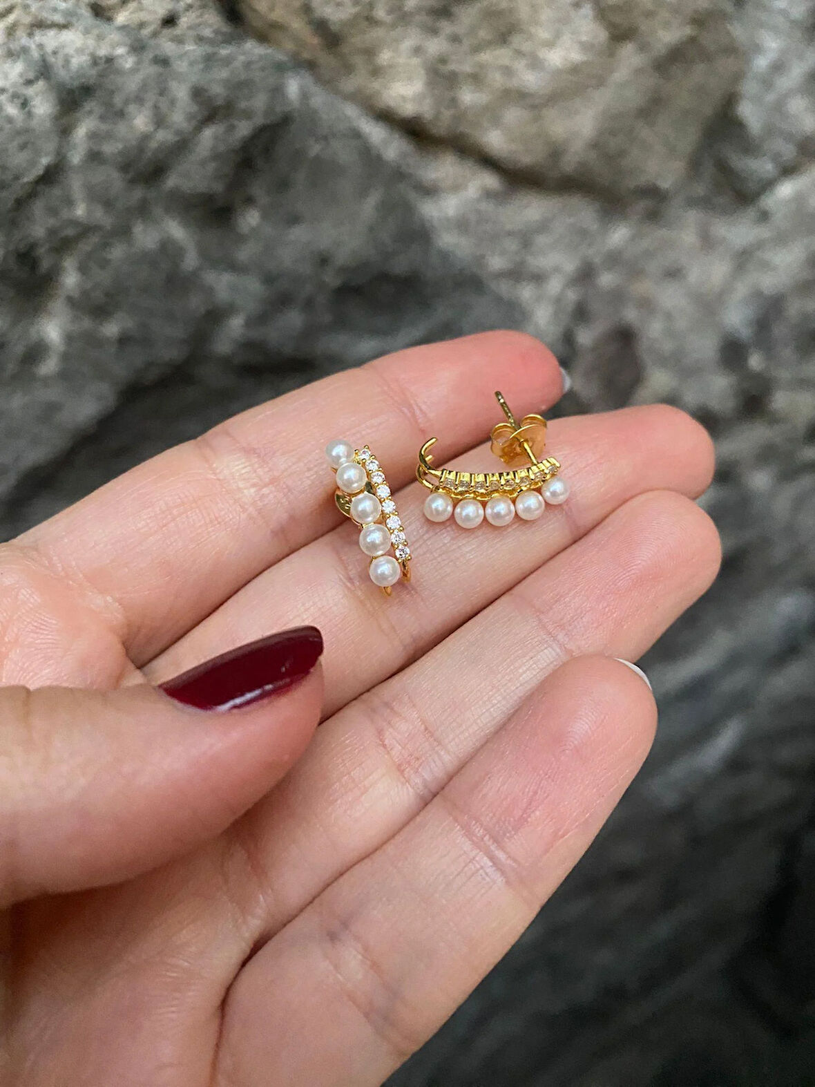 Kadın Gümüş İncili Vidalı Küpe 936