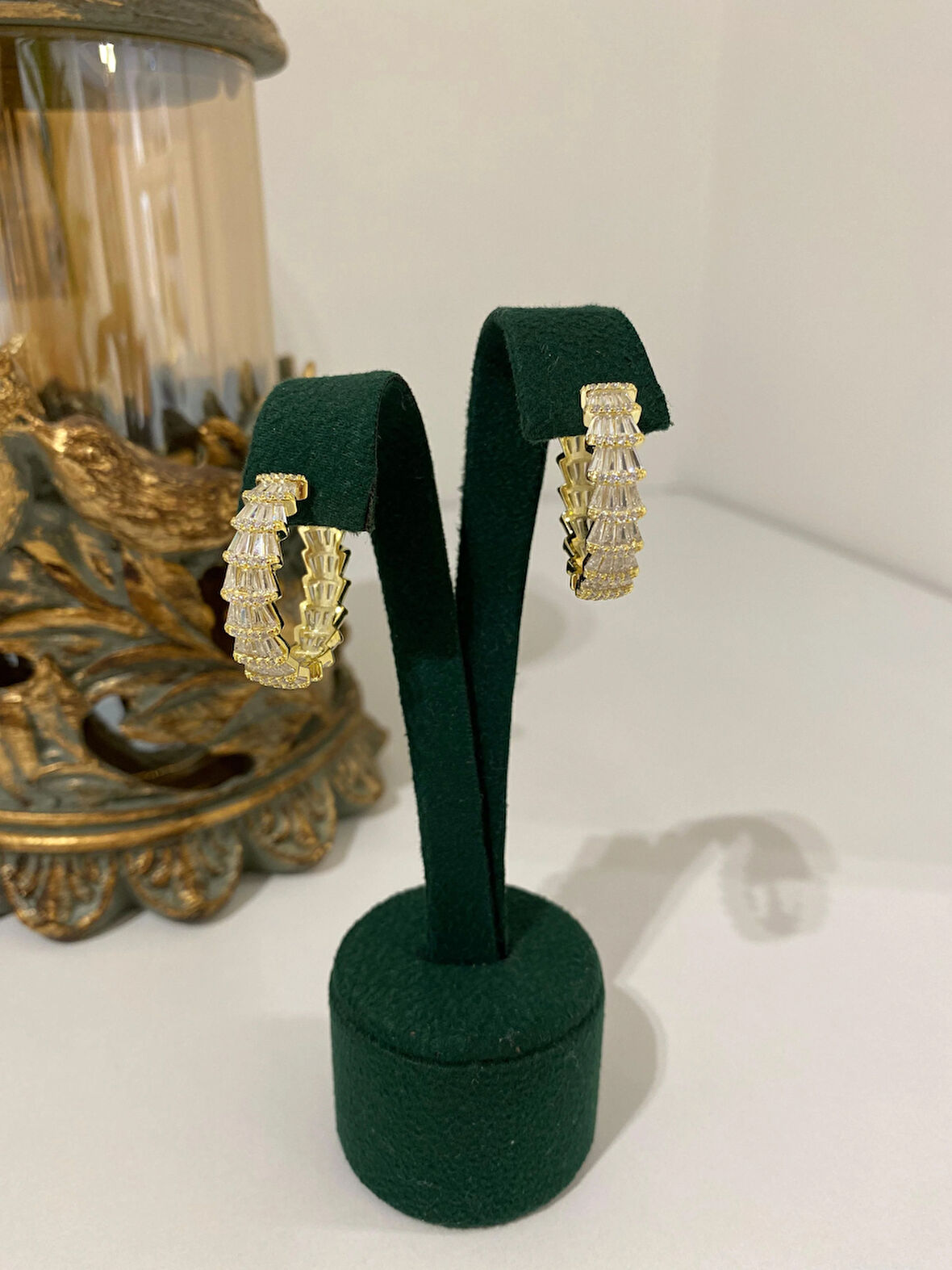 Kadın Gümüş İthal Baget Taşlı Halka Küpe